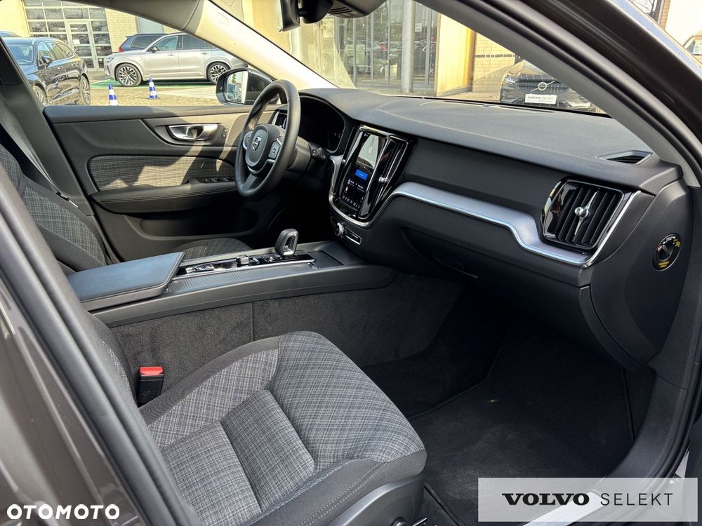 Volvo V60 - 16