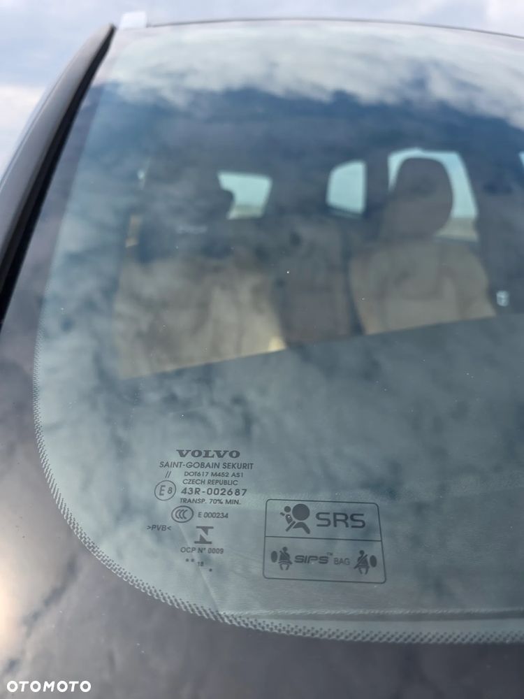 Volvo XC 60 D3 Momentum Pro - 21