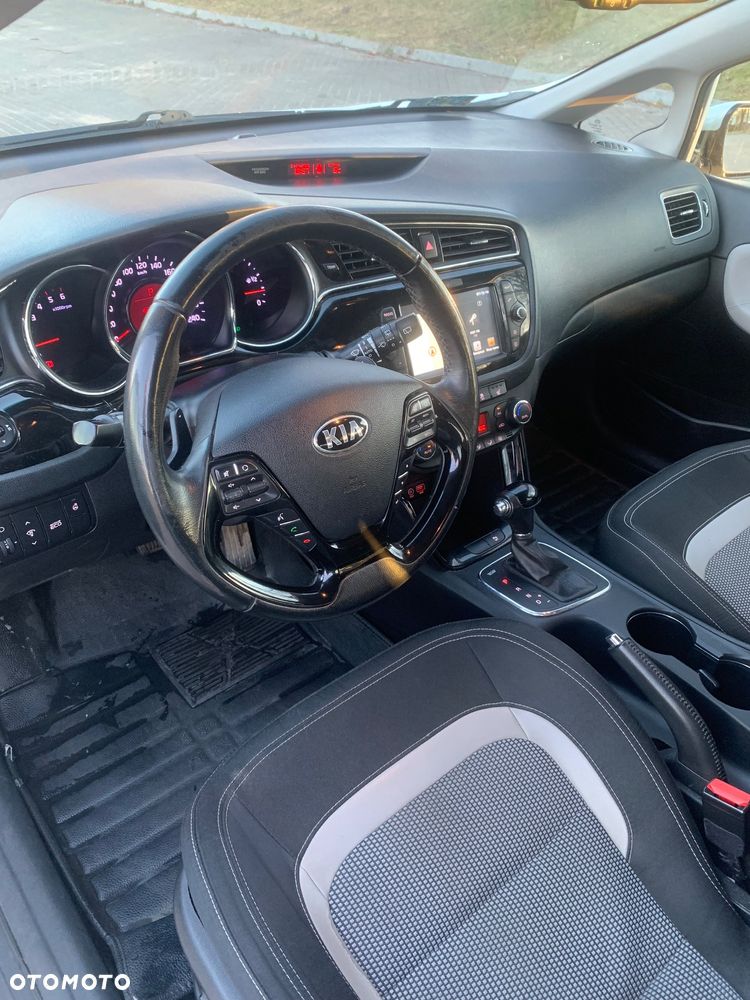 Kia Ceed 1.6 CRDi L Business Line DCT - 7