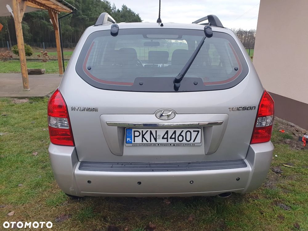 Hyundai Tucson 2.0 2WD GLS - 6