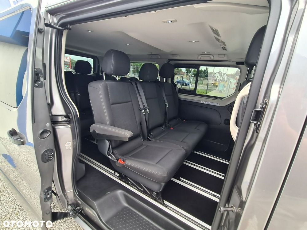 Opel Vivaro - 25