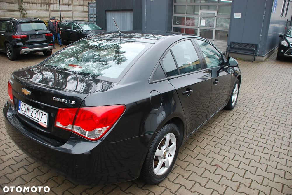 Chevrolet Cruze 2.0 VDCi LS - 5