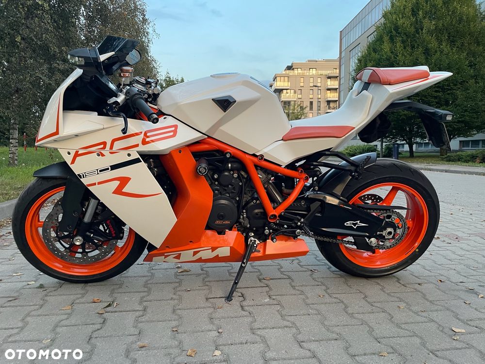 KTM RC 8 - 14