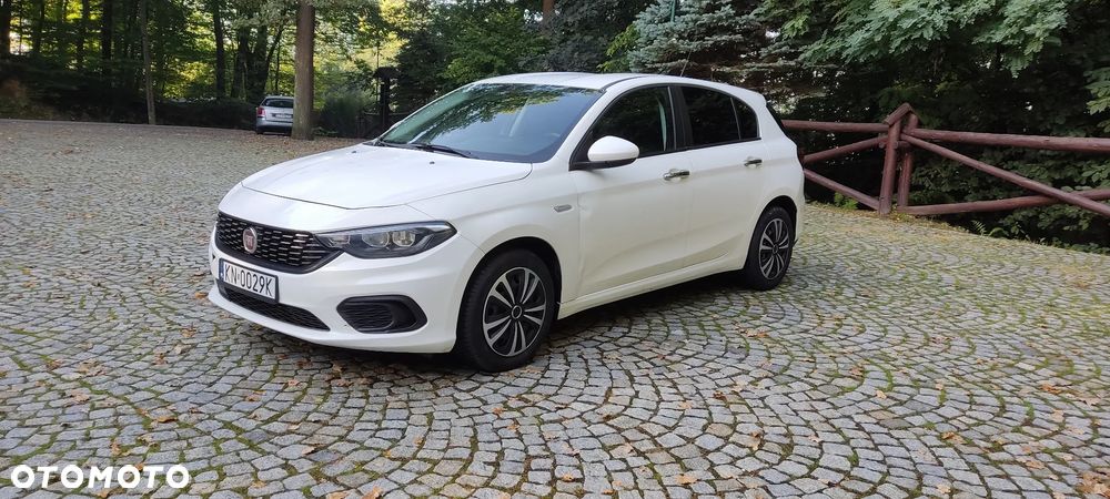 Fiat Tipo 1.4 T-Jet 16v Lounge - 12