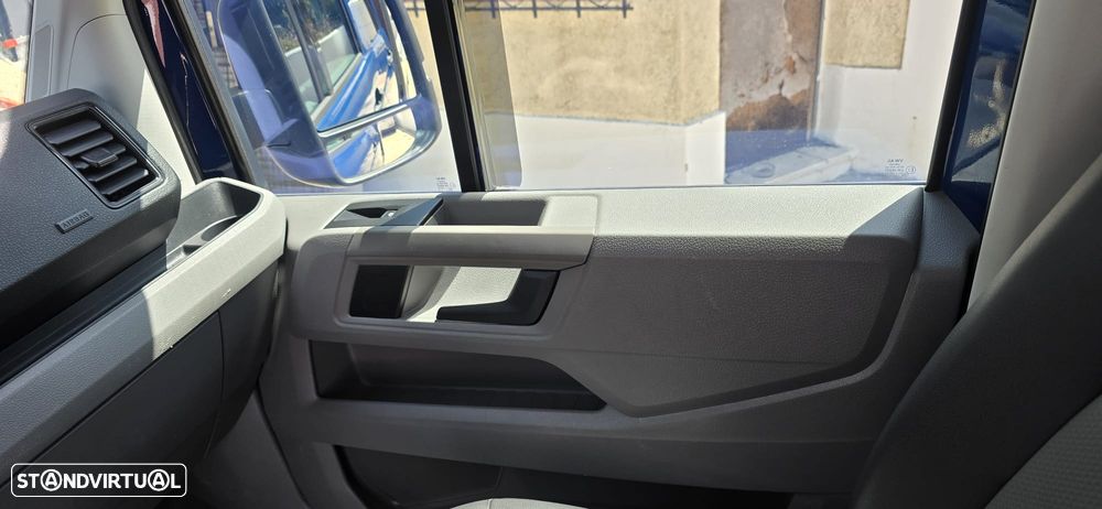 VW Crafter 35 2.0 TDI CD Longo - 17