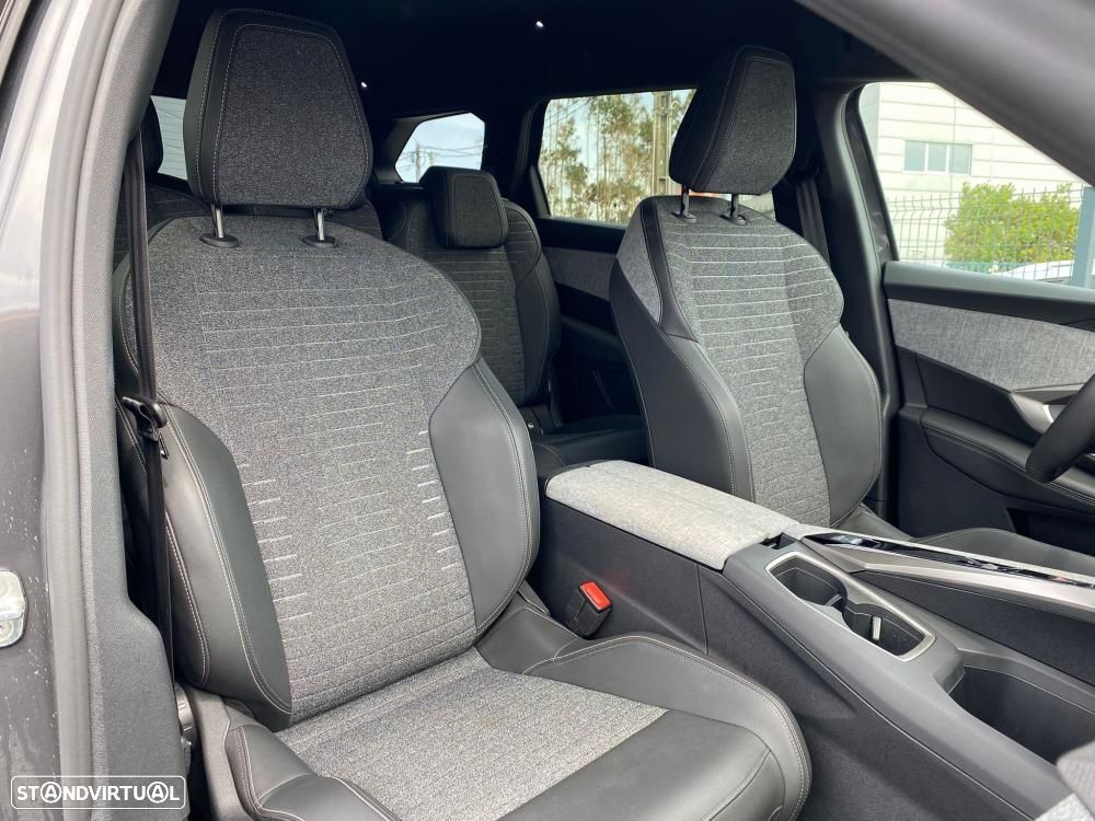 Peugeot 5008 1.2 Hybrid Allure e-DCS6 - 4