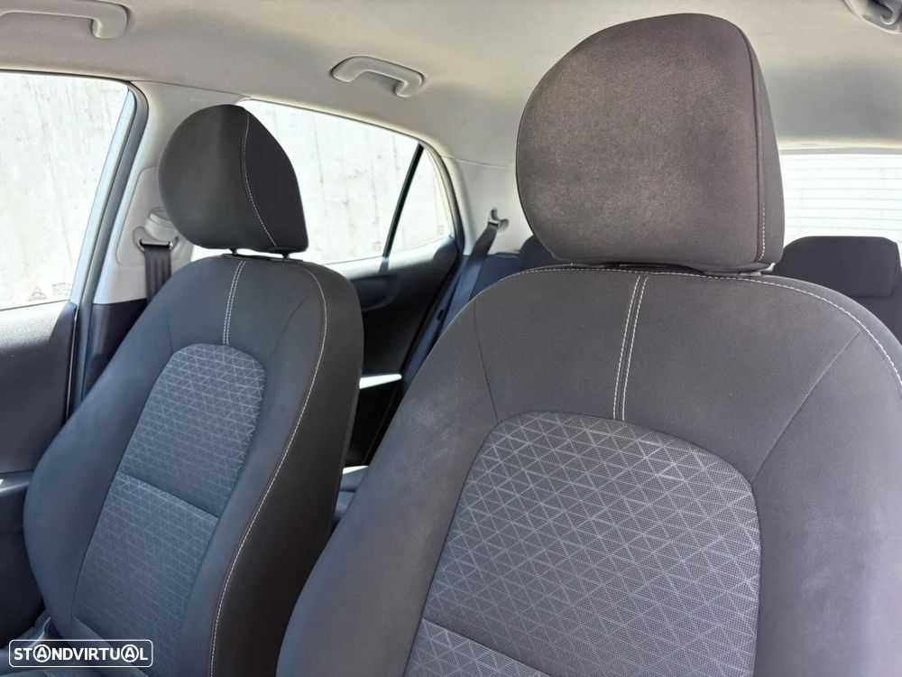 Kia Picanto 1.0 CVVT Urban - 29