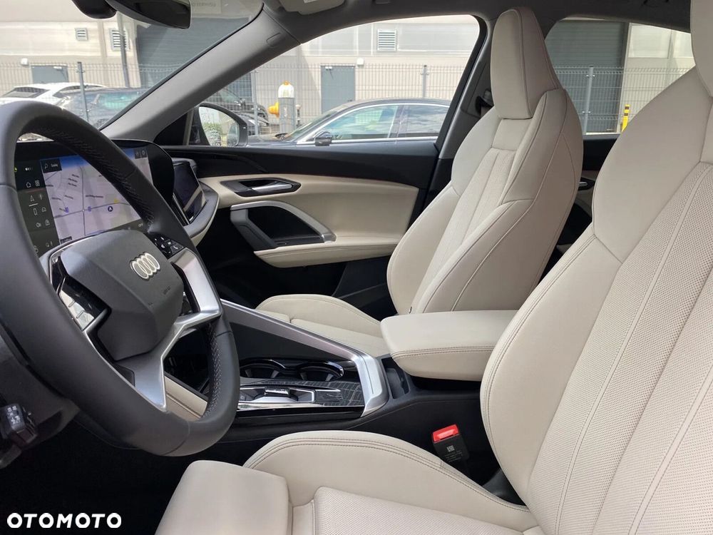 Audi Q5 Sportback - 21