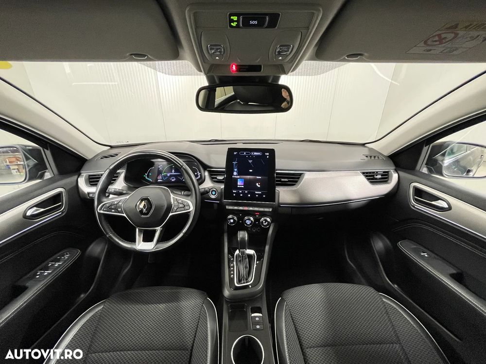 Renault Arkana E-TECH 145 Evolution - 8