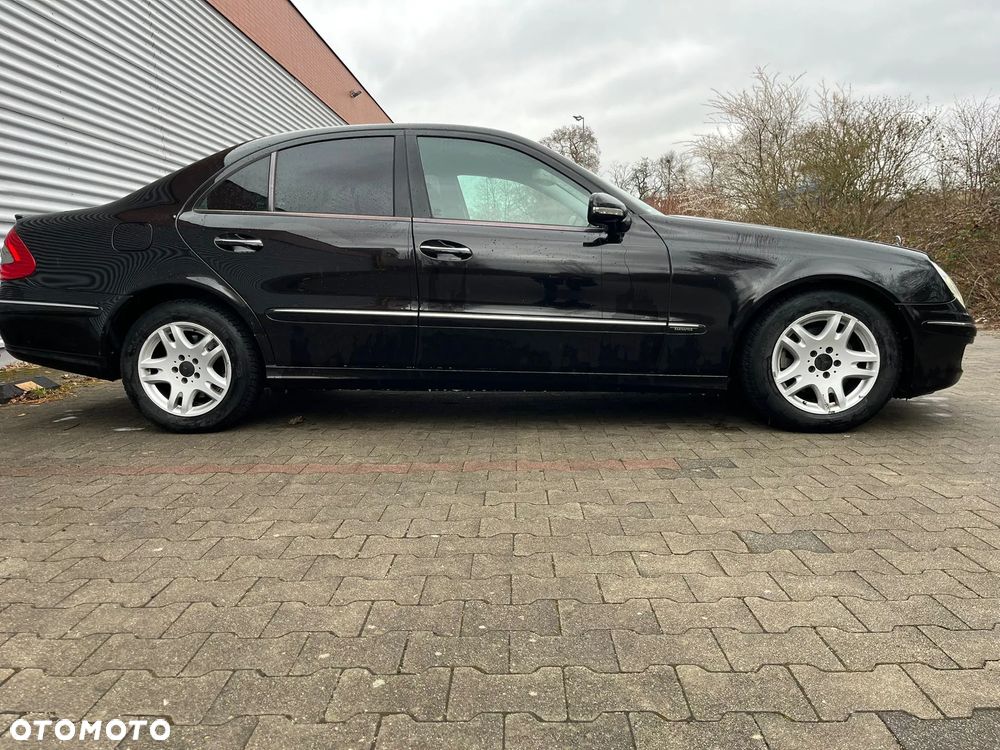 Mercedes-Benz Klasa E 220 CDI Elegance - 13