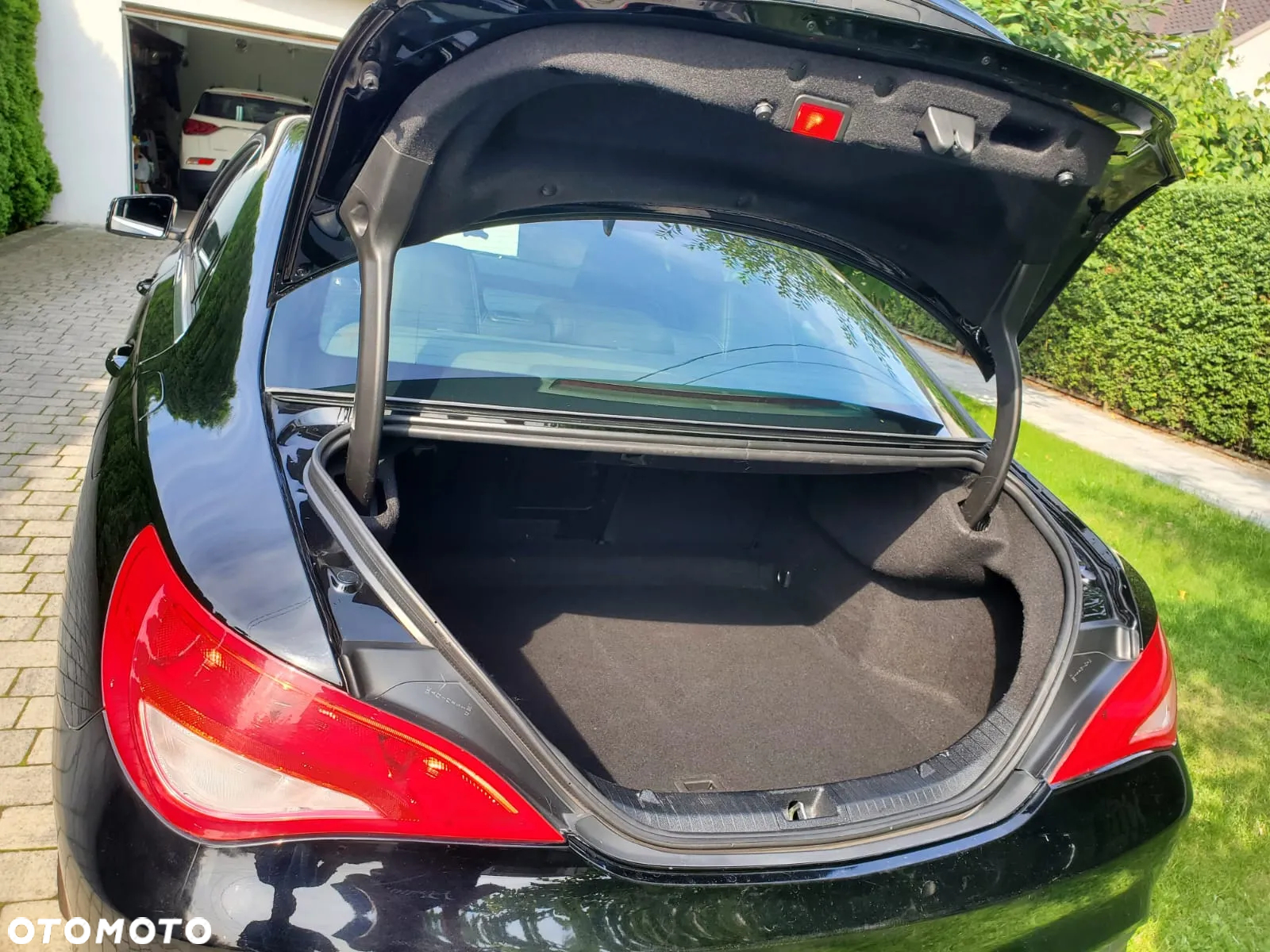 Mercedes-Benz CLA 250 7G-DCT - 13