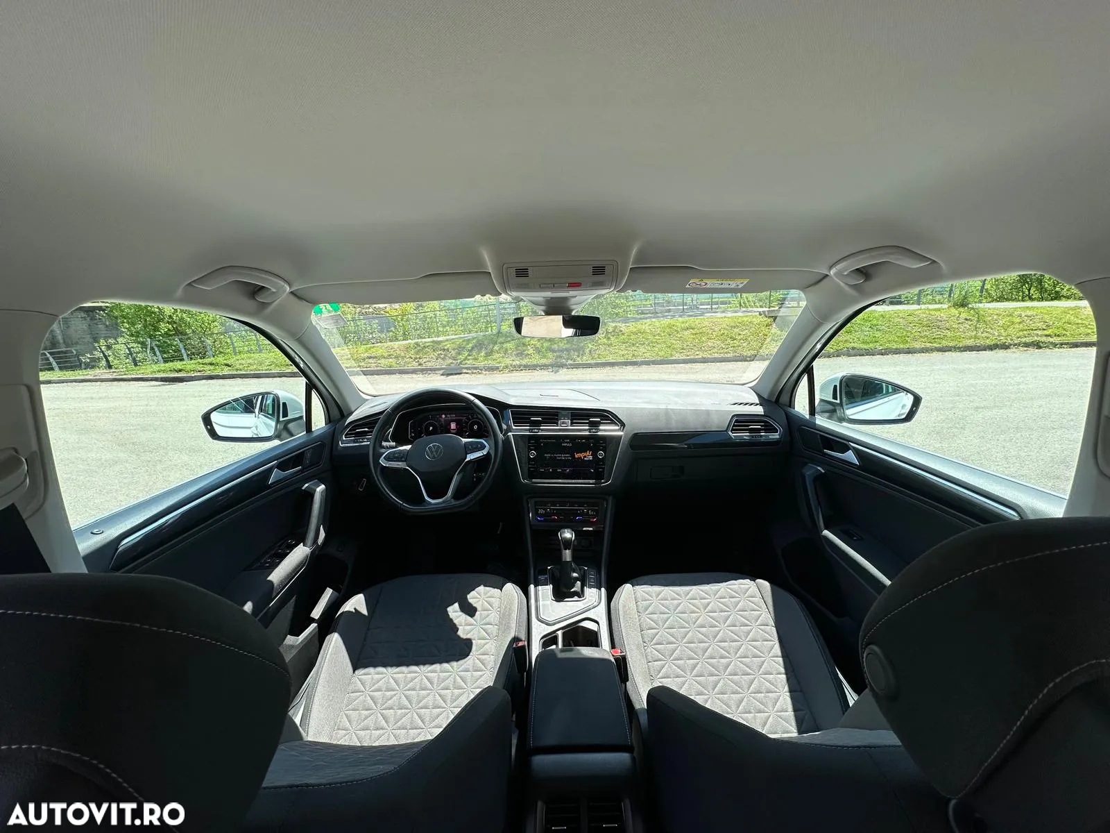Volkswagen Tiguan - 7