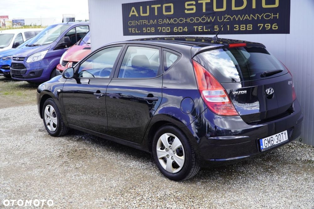 Hyundai i30 1.4 Blue Comfort - 4