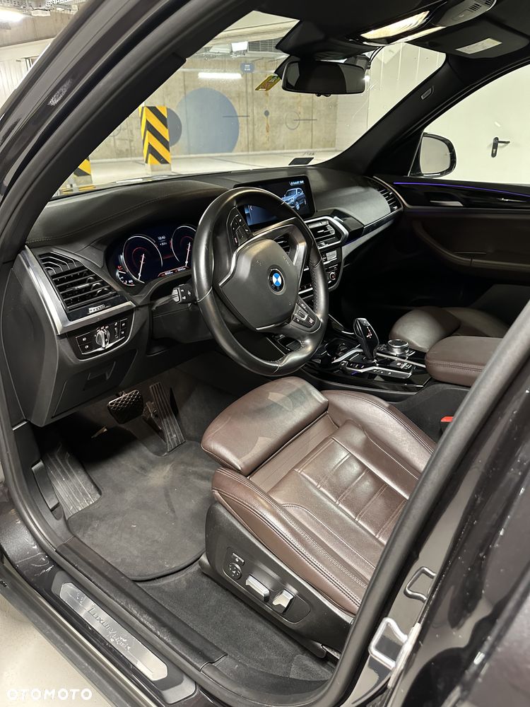 BMW X3 xDrive20d Luxury Line - 6
