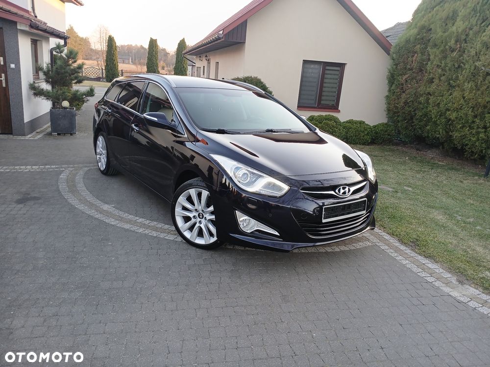 Hyundai i40 i40cw 1.7 CRDi Fifa World Cup Edition - 2