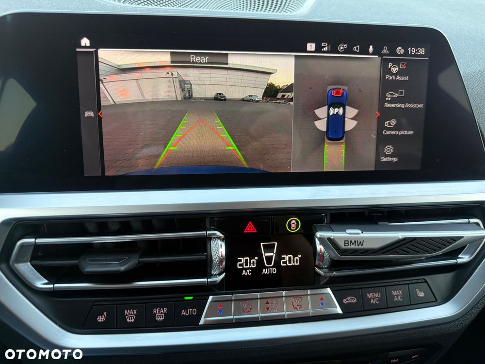 BMW Seria 3 320d Sport Line - 25