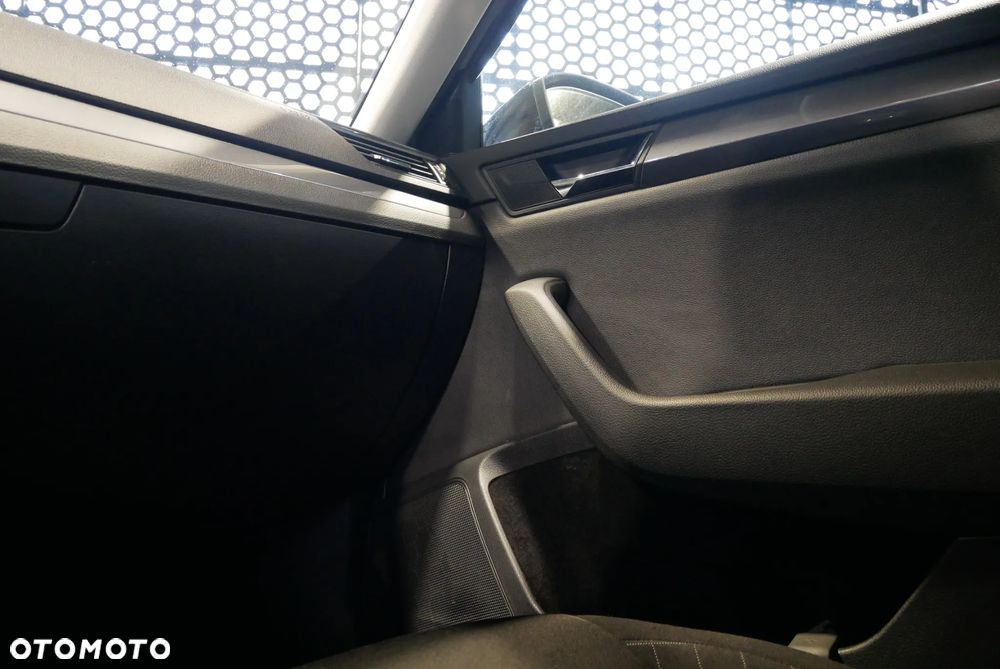 Skoda Superb - 25