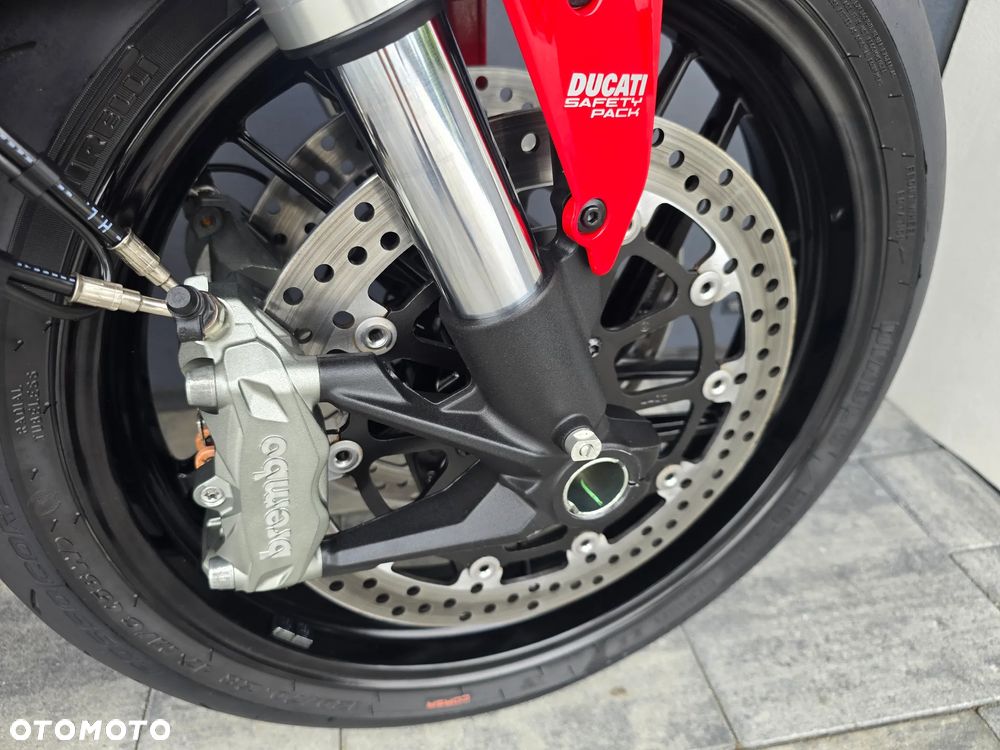Ducati Monster - 18