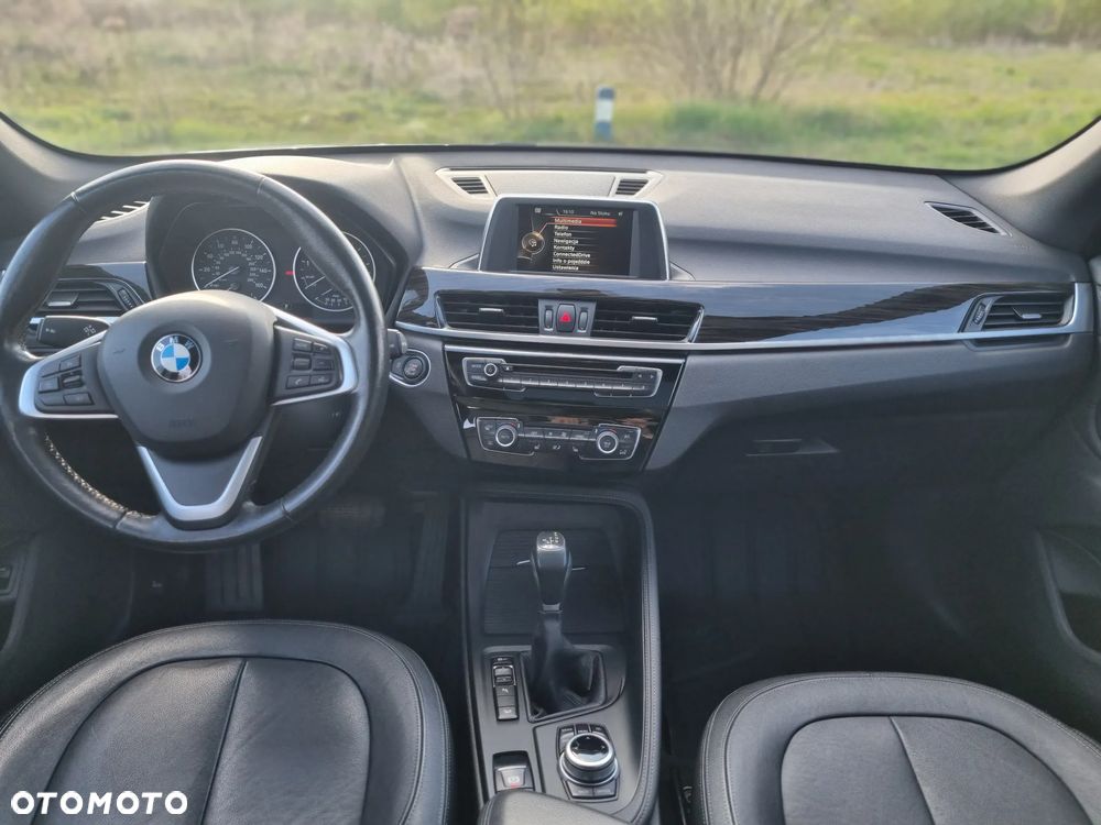 BMW X1 xDrive25i xLine - 9