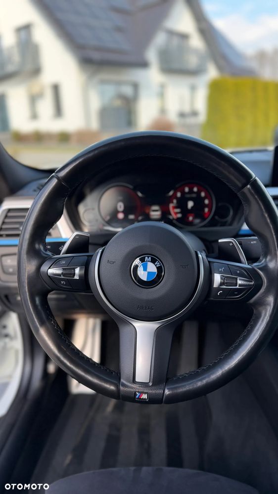 BMW Seria 3 330i xDrive M Sport Shadow sport - 3