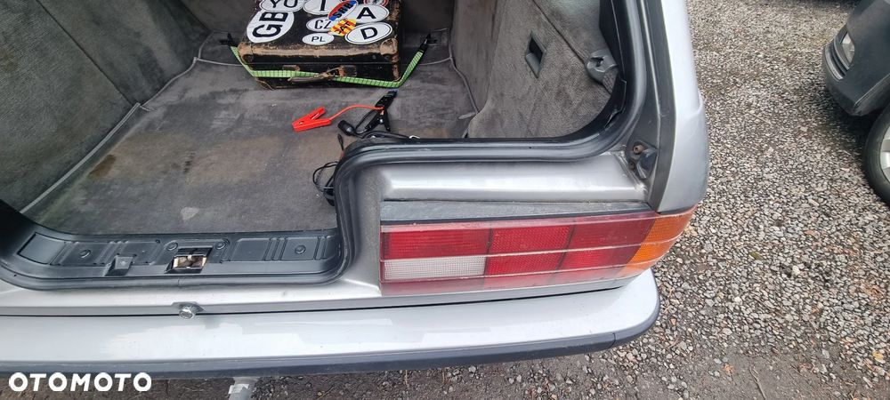 BMW Seria 3 ver-325ix - 23