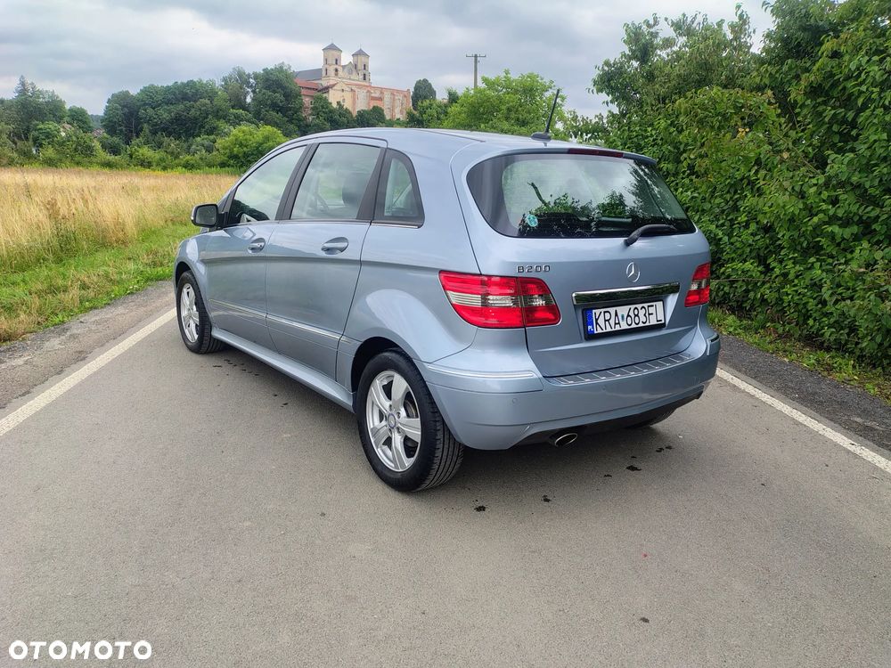 Mercedes-Benz Klasa B 200 - 13