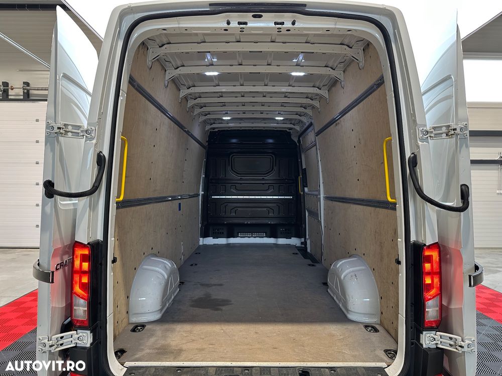 Volkswagen Crafter - 30