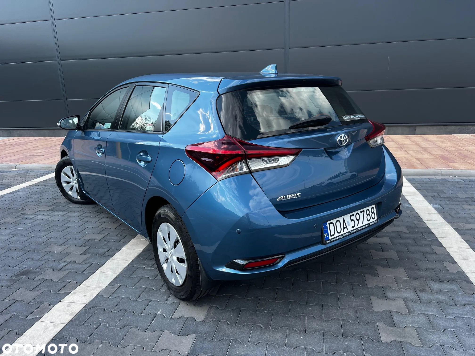 Toyota Auris 1.33 VVT-i Active - 7