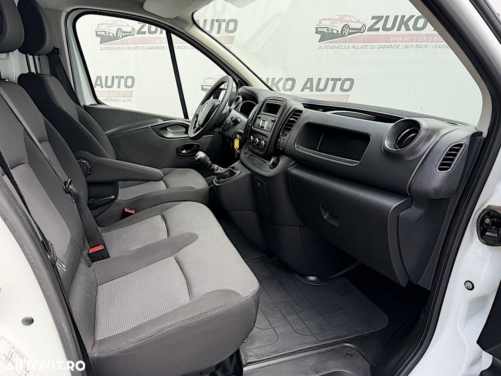 Renault TRAFIC - 9