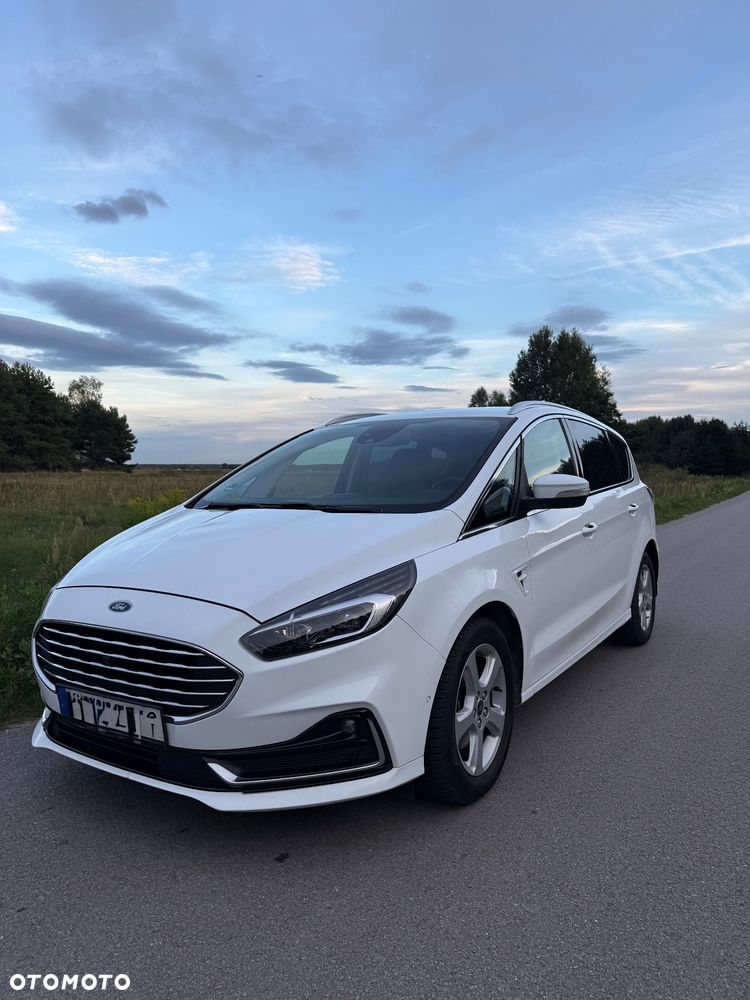 Ford S-Max - 34