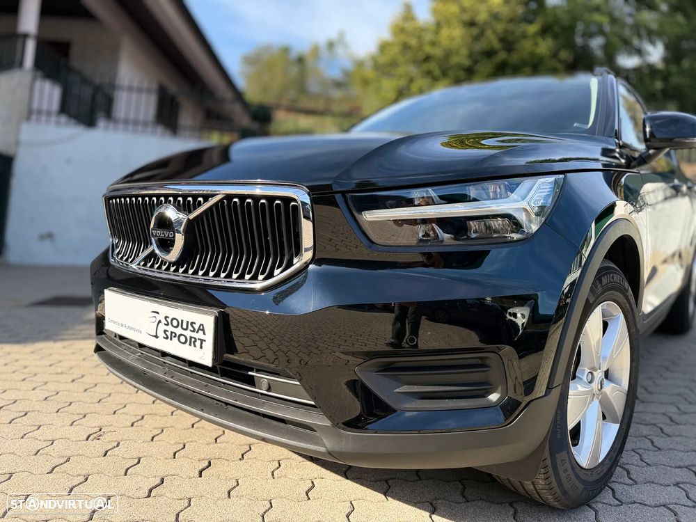 Volvo XC 40 1.5 T2 Momentum - 2