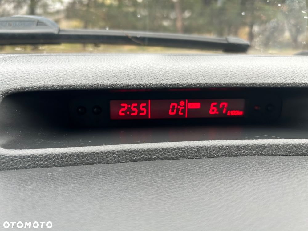 Suzuki Swift 1.3 Classic - 21