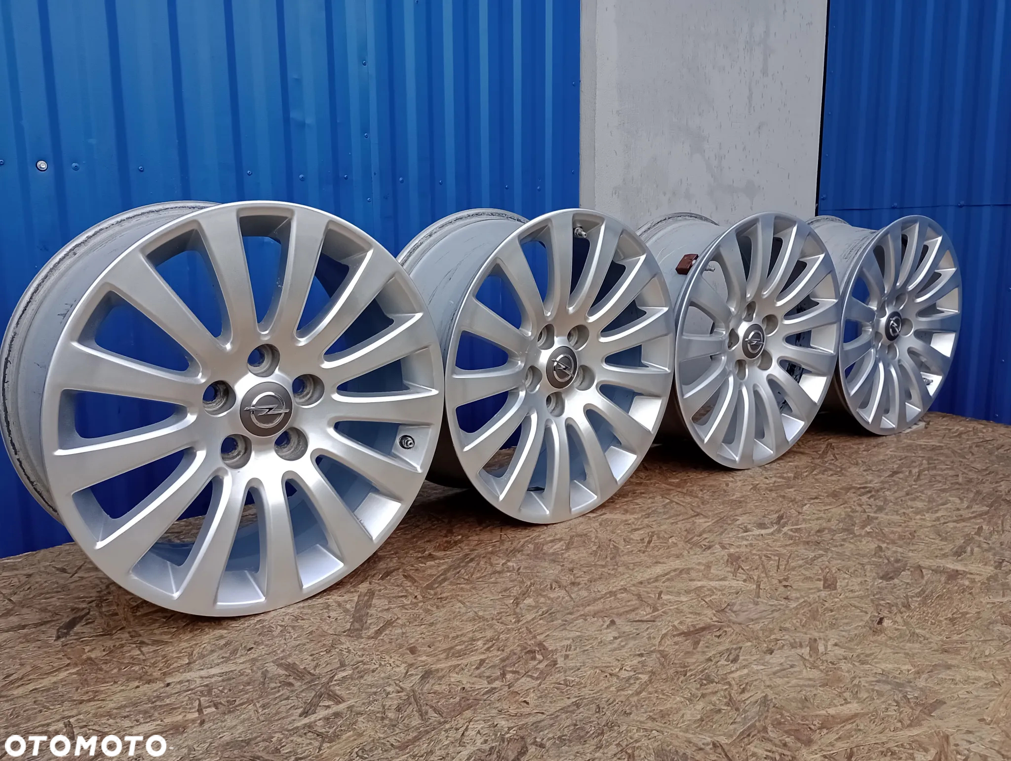 FELGI ALUMINIOWE 5x120 R18 8J ET42 GM TPMS OPEL INSIGNIA - 2