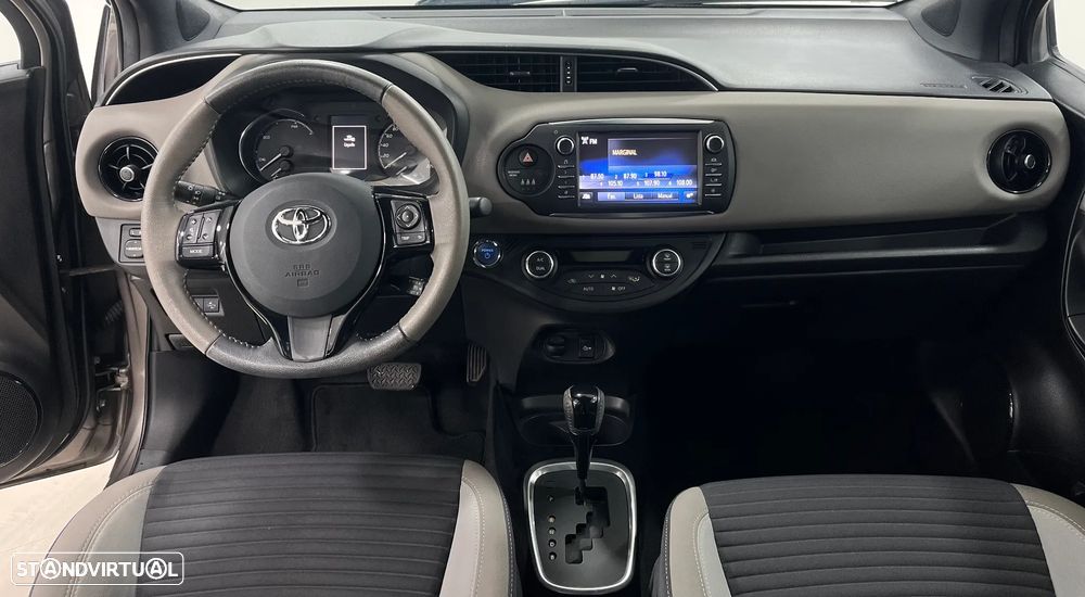 Toyota Yaris 1.5 HSD Exclusive - 7