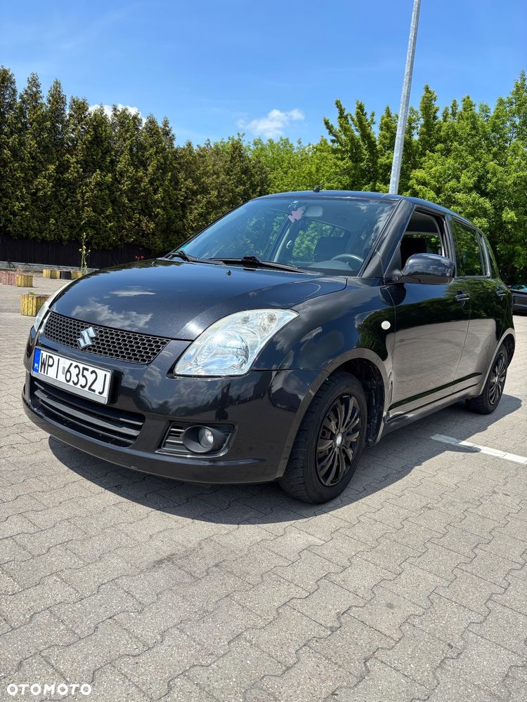 Suzuki Swift - 11