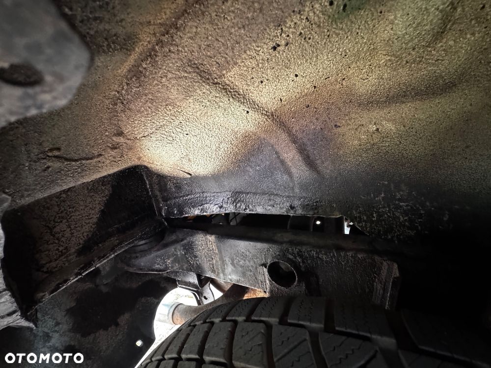 Suzuki Jimny 1.3 - 37