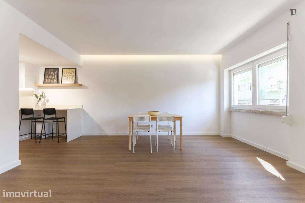 Quarto - localizado em Entrecampos Lisbon - Grande imagem: 4/35