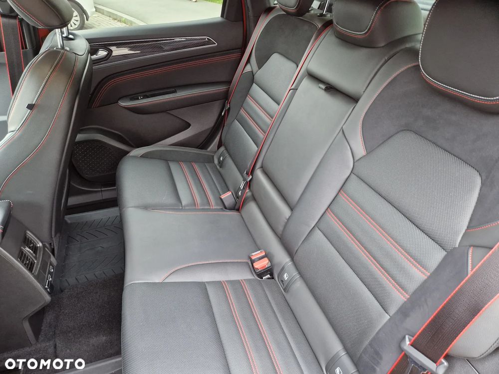 Renault Arkana 1.3 TCe mHEV R.S Line EDC - 22