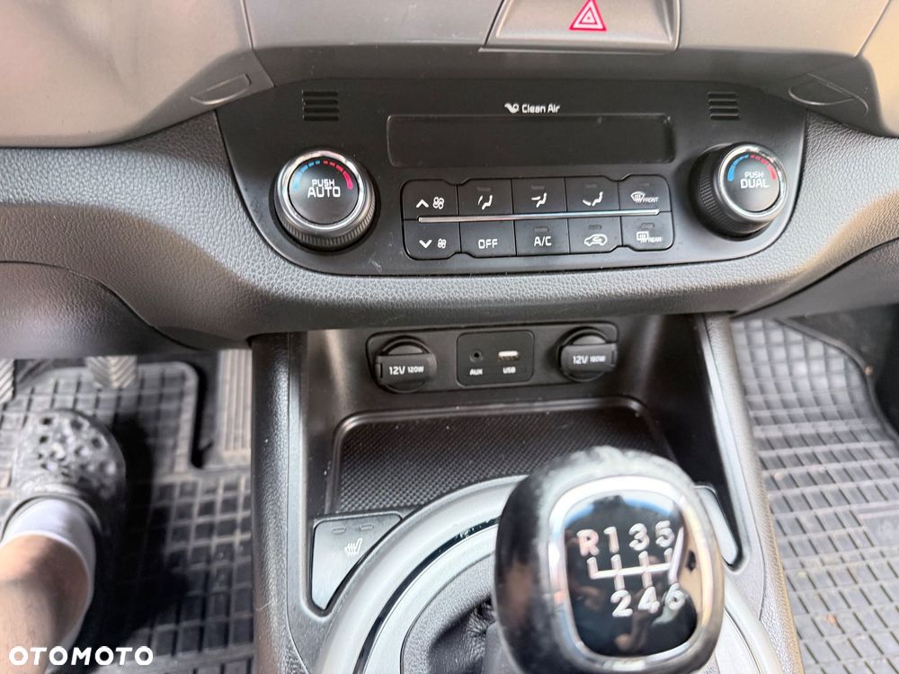 Kia Sportage 1.6 GDI Business Line 2WD - 17