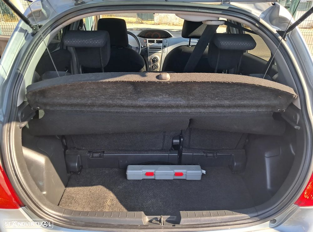 Toyota Yaris 1.0 VVT-i Comfort - 11
