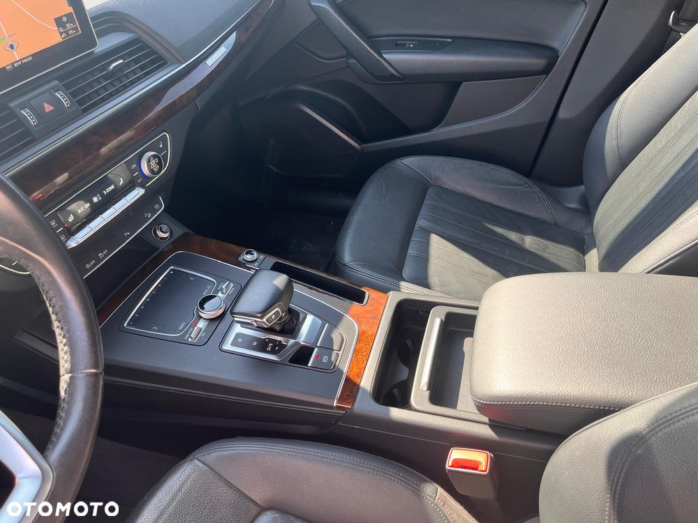 Audi Q5 2.0 TFSI Quattro S tronic design - 14