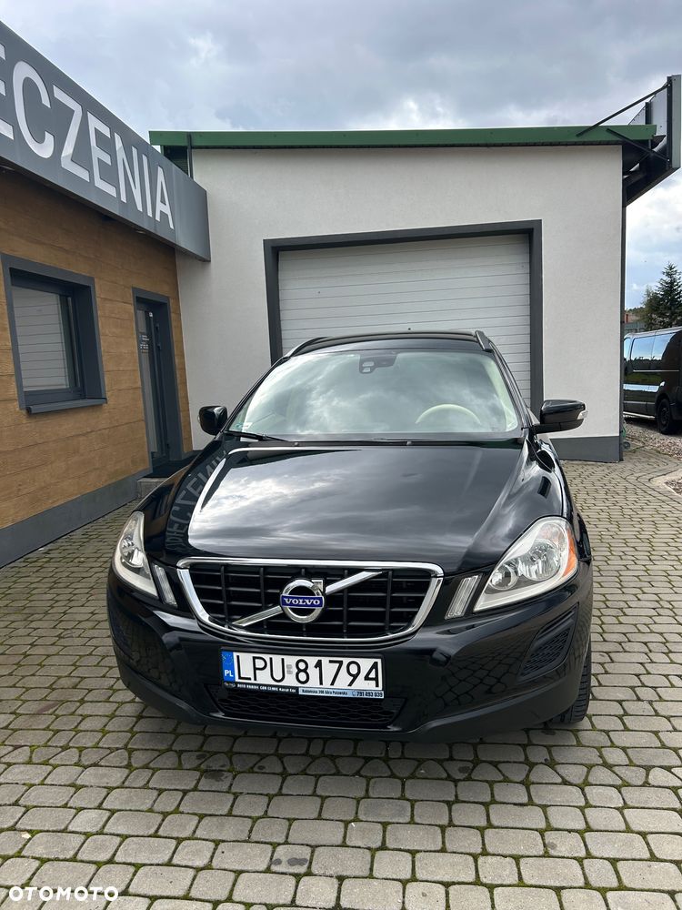 Volvo XC 60 D3 Momentum - 24