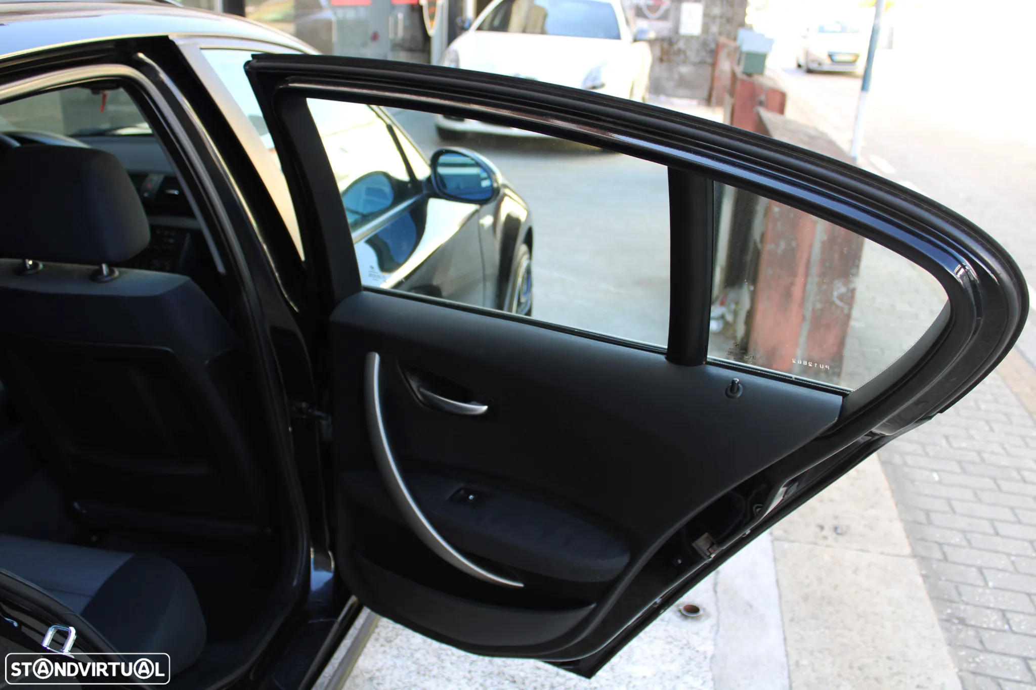 BMW 118 d - 25