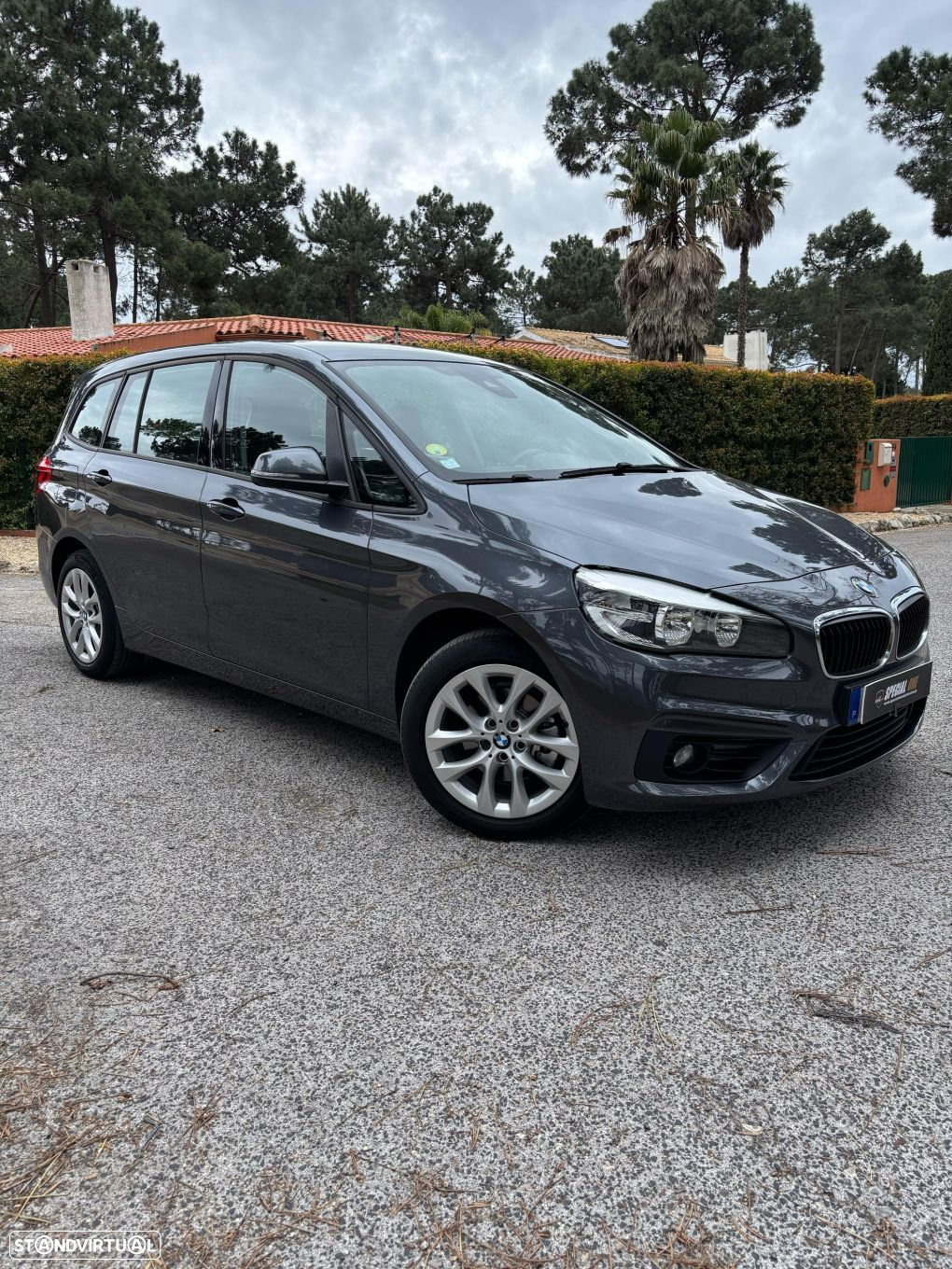 BMW 216 Gran Tourer d - 9