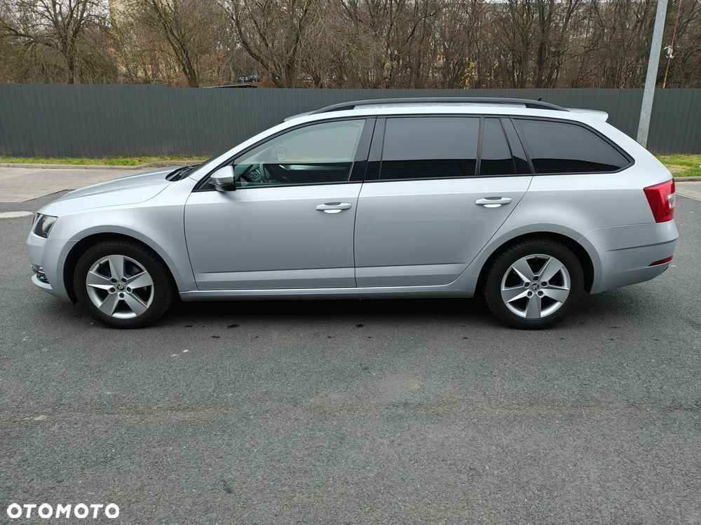 Skoda Octavia 1.5 TSI GPF ACT Ambition - 6
