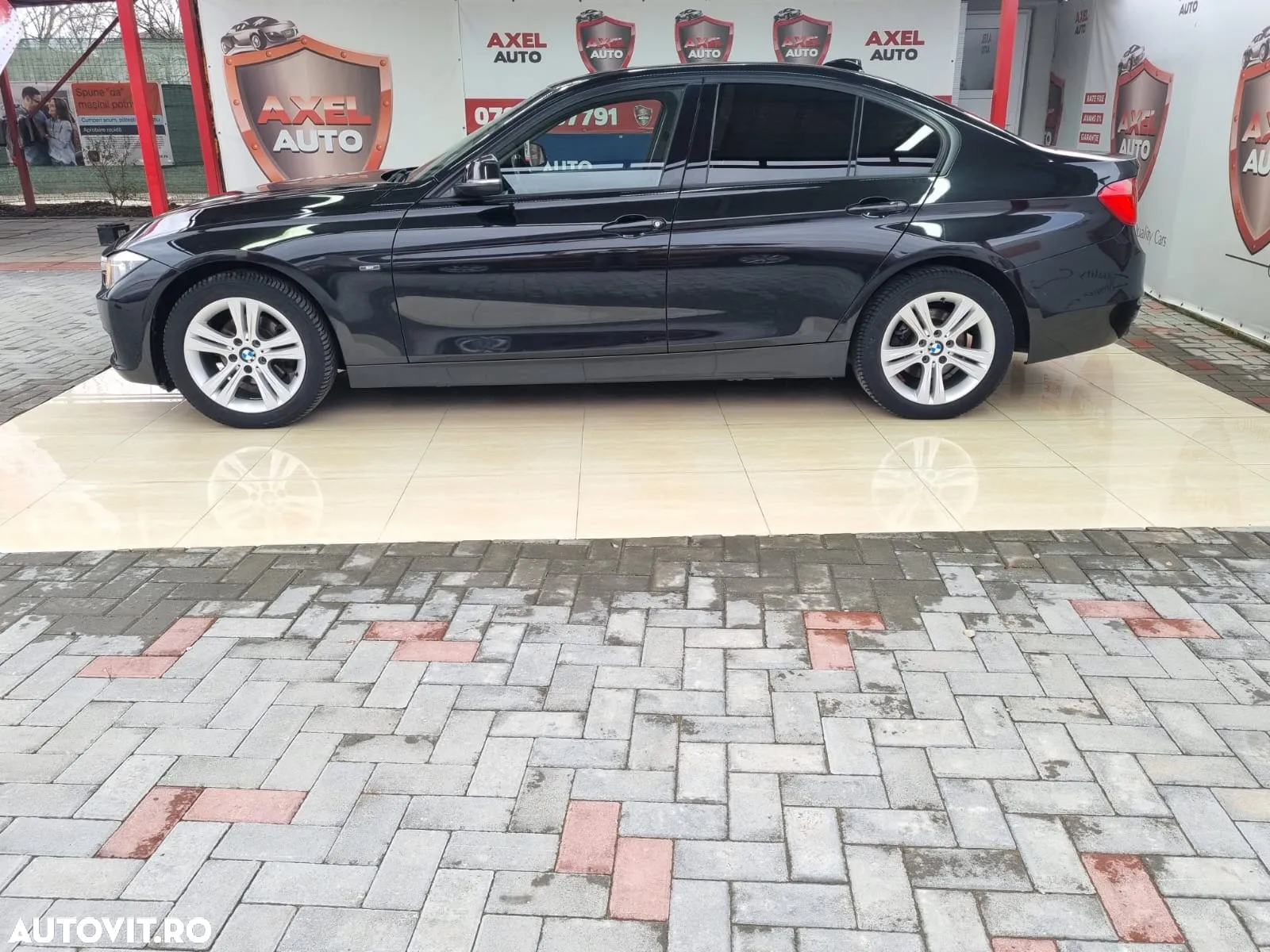 BMW Seria 3 318d - 5