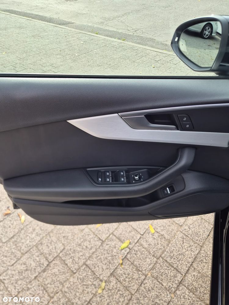 Audi A4 Avant 2.0 TDI S tronic sport - 16