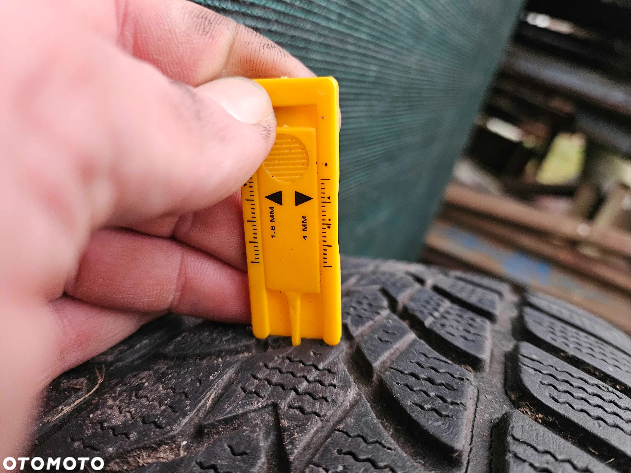 Opony Opona Zimowe 195/65 R15 4szt - 30