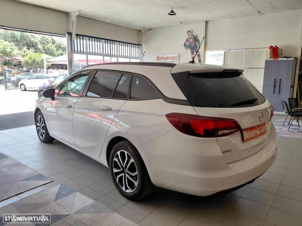 Opel Astra Sports Tourer 1.2 Turbo Business Edition - 5