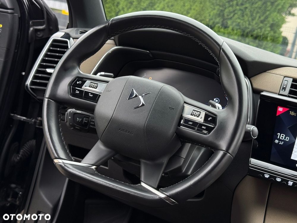 DS Automobiles DS 7 Crossback - 17